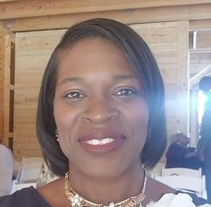 Meet your Posher, Vania